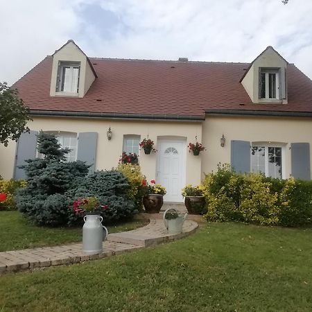 La Maison De Marie Beaumont-les-Autels Экстерьер фото